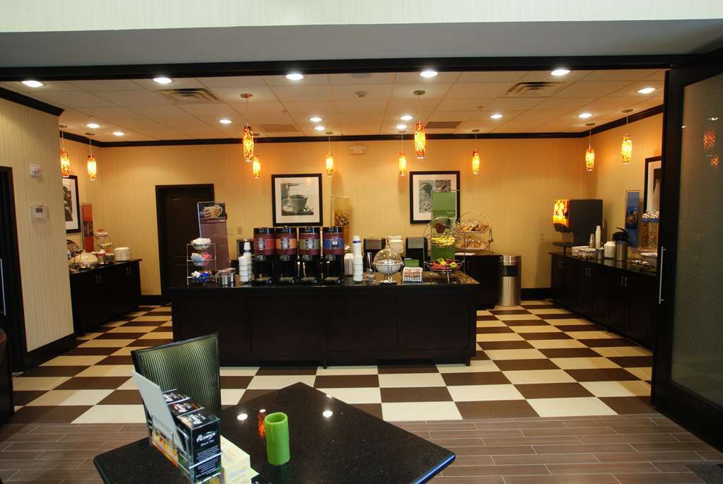 Hotel Hampton &